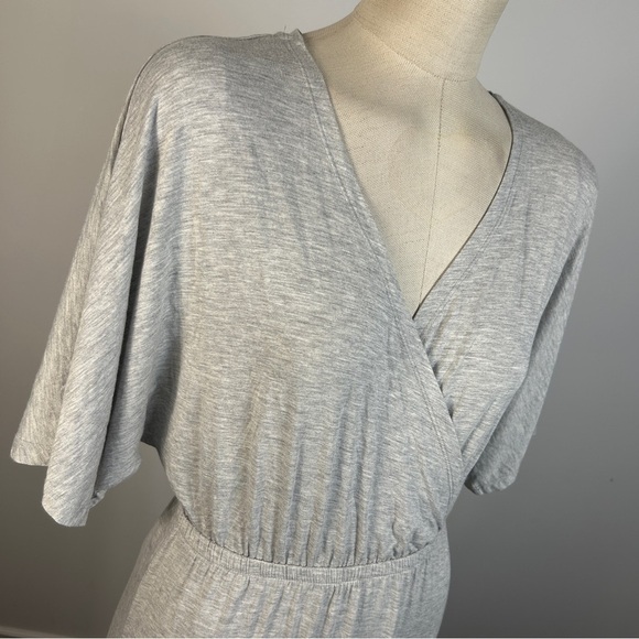 ❤️ GAP Light Gray Maxi Dress M - Picture 2 of 10